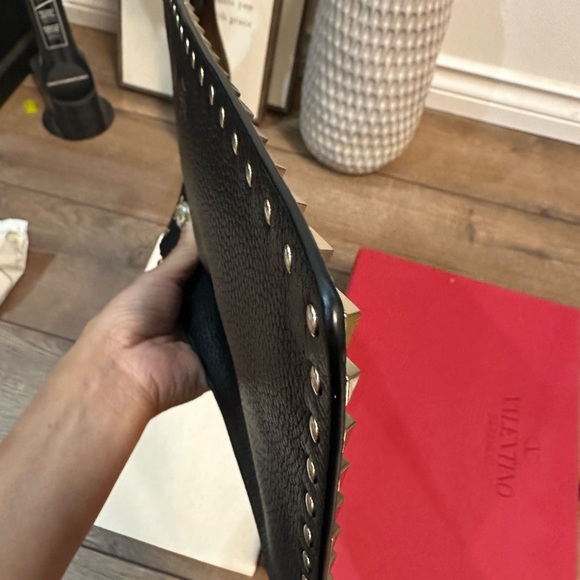 Valentino Large Rockstud Pouch - Picture 10 of 11